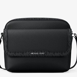 Michael Kors Cooper Camera Bag - New